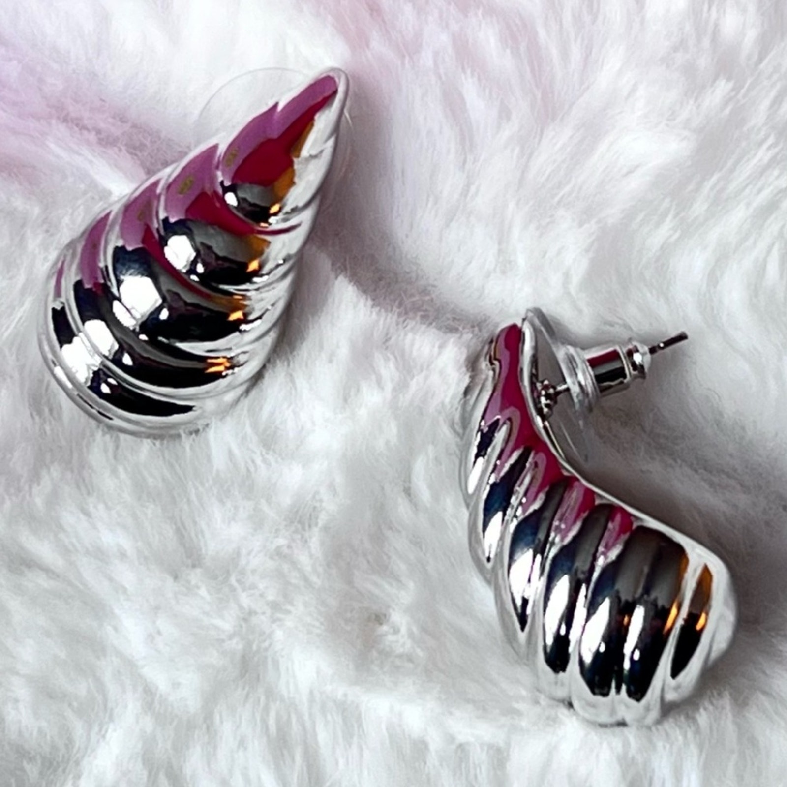 Chunky Silver Earrings Statement Tear Drop Croissant Crescent 80s Mob Wife 21$